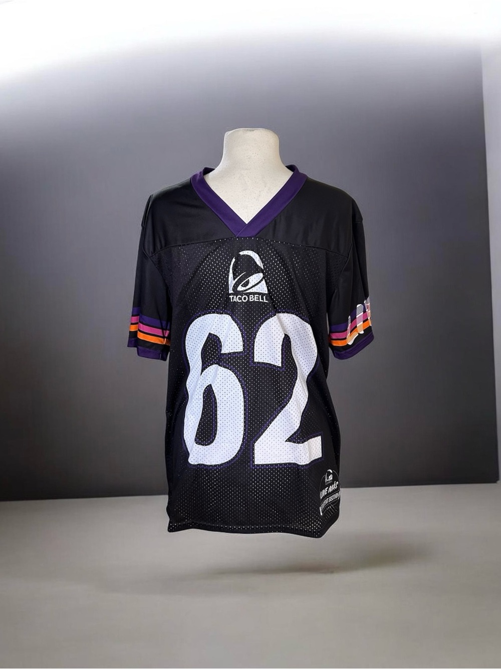 Taco Bell Live Más Student Section #62 Black Football Jersey S Limited Edition